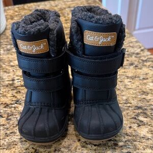 Cat & Jack Black Kids Winter Boots with Gray Fleece Lining